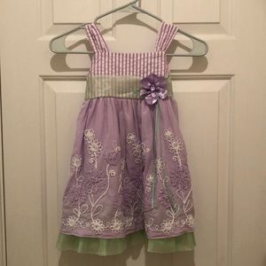 Adorable Lilac and spring green girls dress, Size 4